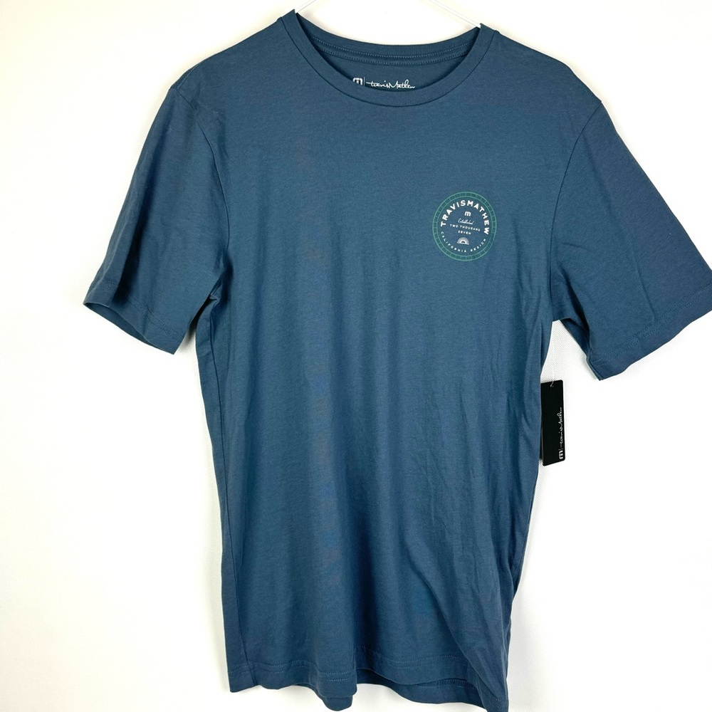 Travis‎ Mathew men’s size SMALL short sleeve tee.  NWT